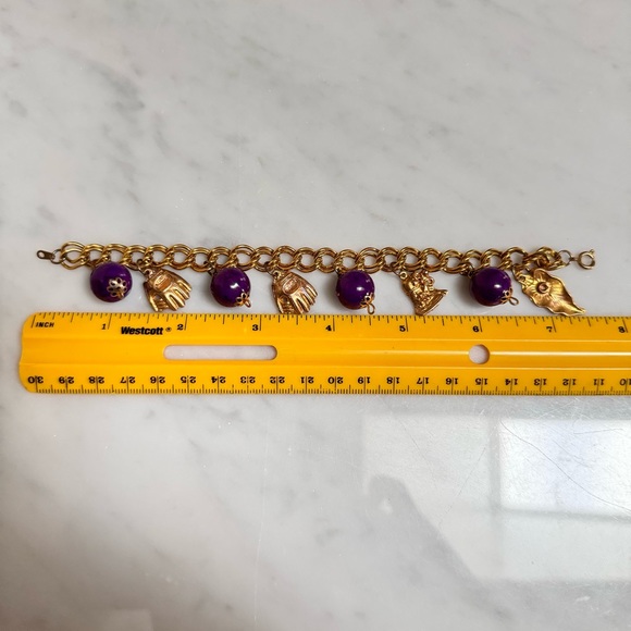 💰SOLD💰 Vintage Gold Chain Charm Bracelet Purple Bead Baseball Gloves Bell 7.5"L - Picture 9 of 9